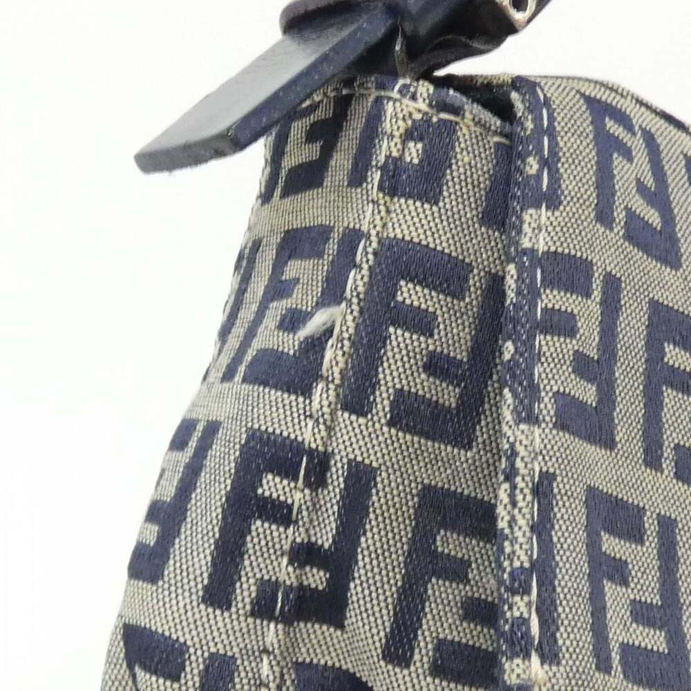 Fendi Baguette 26424 Shoulder Bag - Picture 5 of 10